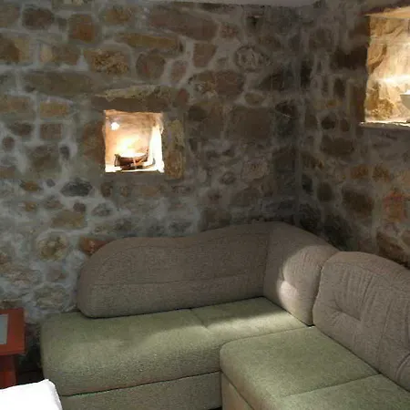 Sara Apartment